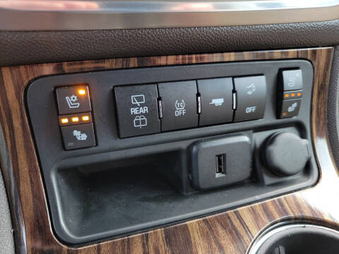 2016 GMC Acadia Denali