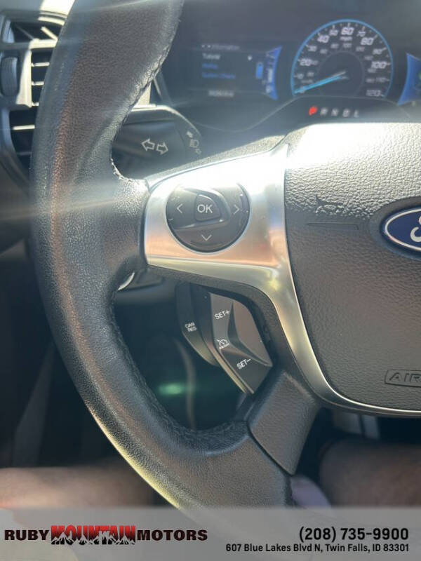 2017 Ford C-MAX Hybrid SE