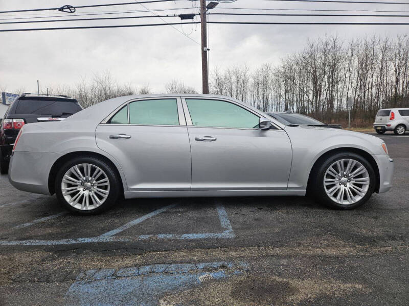 2012 Chrysler 300 C