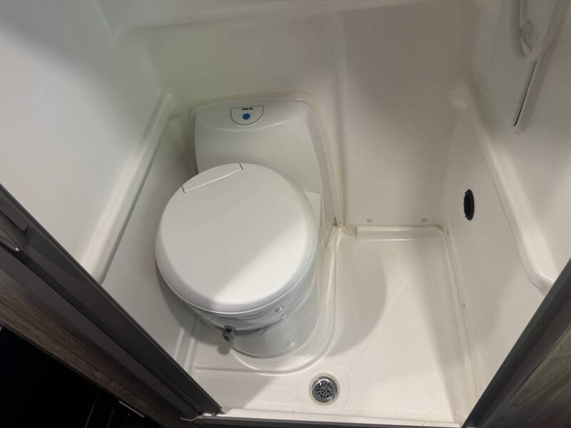 2022 Winnebago Solis 59PX