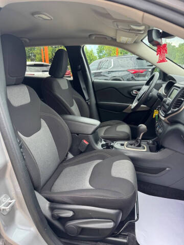 2018 Jeep Cherokee Latitude