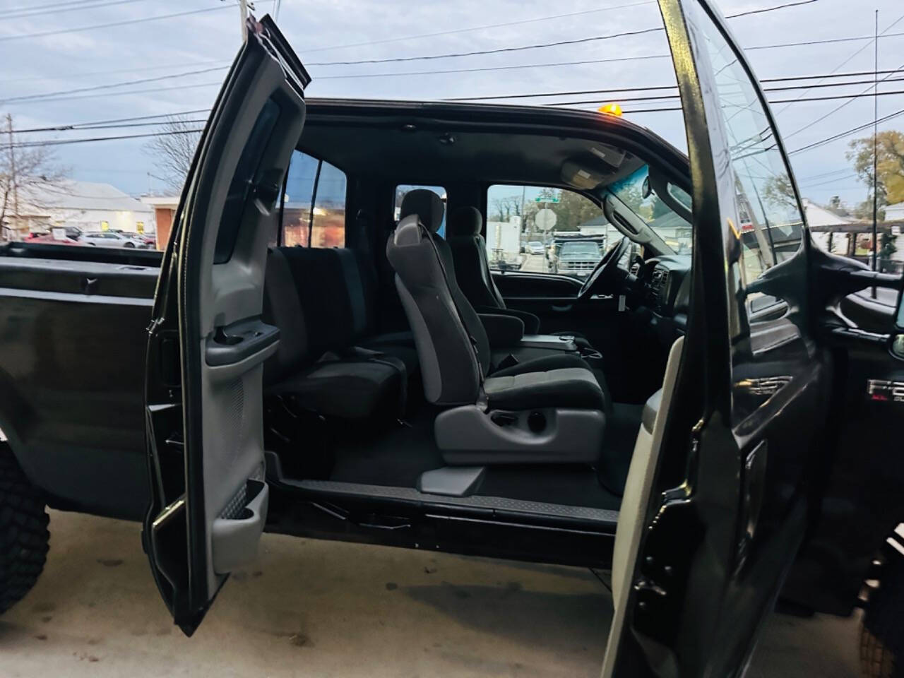 2003 Ford F-250 Super Duty for sale at American Dream Motors in Winchester, VA