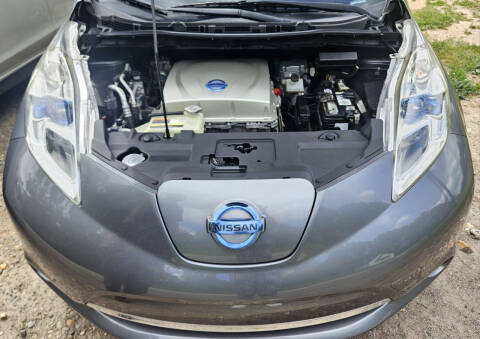 2015 Nissan LEAF S