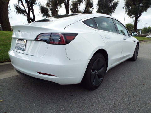 2020 Tesla Model 3 Standard Range Plus