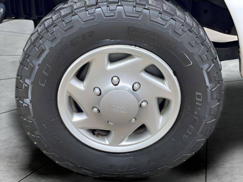 2013 Ford E-Series E-250