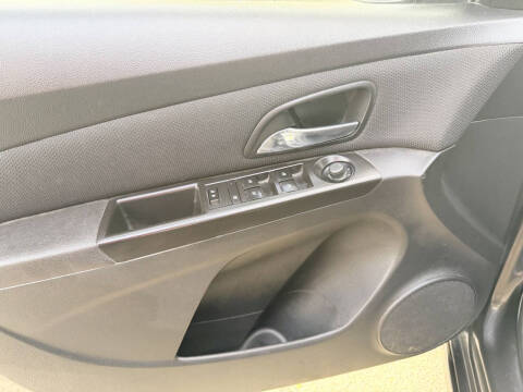 2016 Chevrolet Cruze Limited 1LT Auto