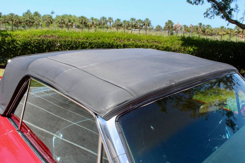 1966 Ford Thunderbird