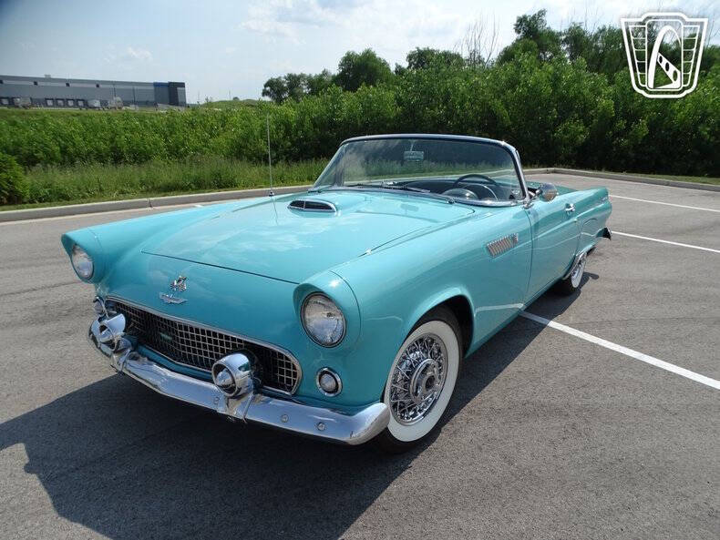 1955 Ford Thunderbird