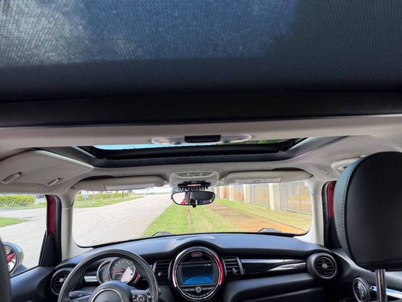 2019 MINI Hardtop 4 Door Cooper