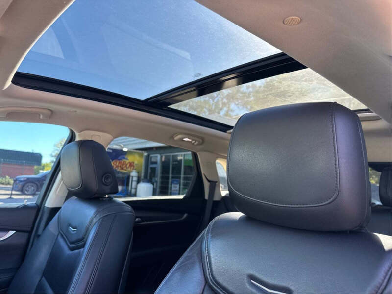 2018 Cadillac XT5 Luxury