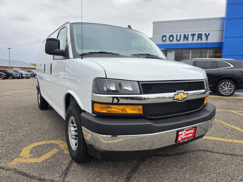 2025 Chevrolet Express 2500