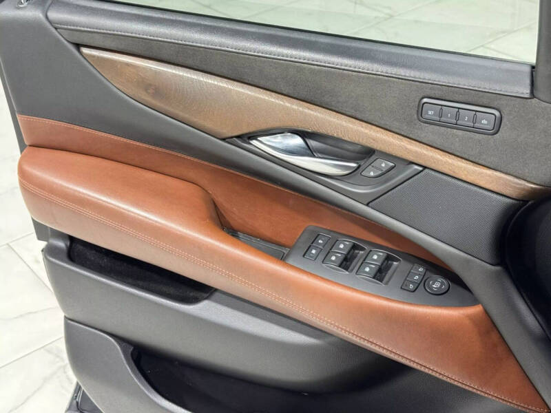 2019 Cadillac Escalade ESV Premium Luxury