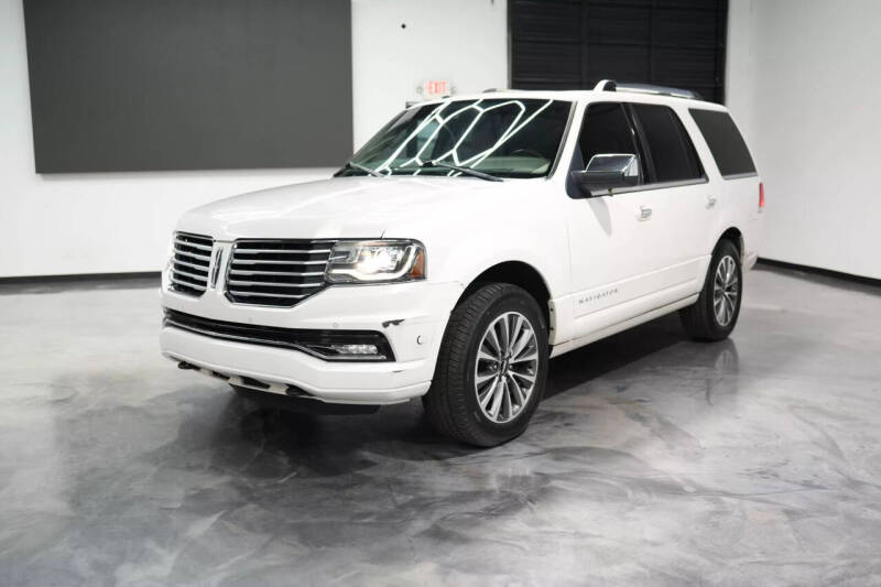 2017 Lincoln Navigator Select