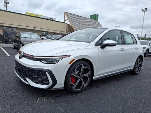 2025 Volkswagen Golf GTI SE