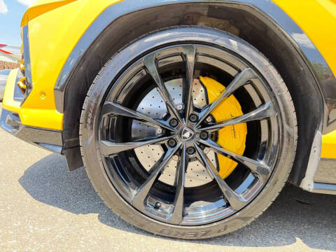 2021 Lamborghini Urus
