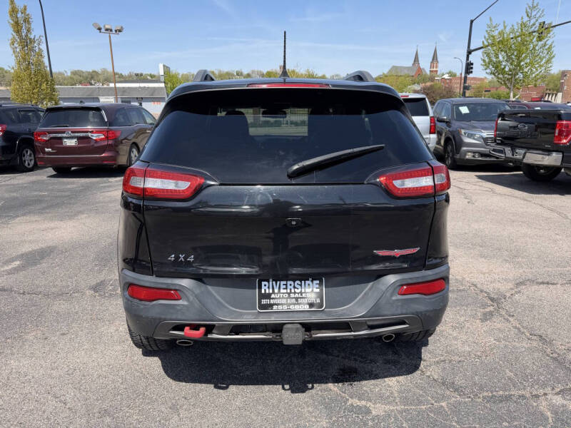 2016 Jeep Cherokee Trailhawk