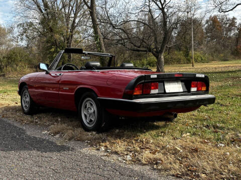 1988 Alfa Romeo Spider Veloce