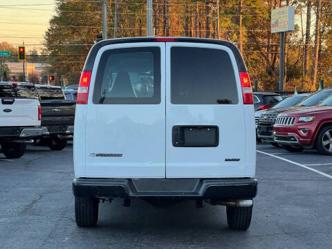 2020 Chevrolet Express 2500