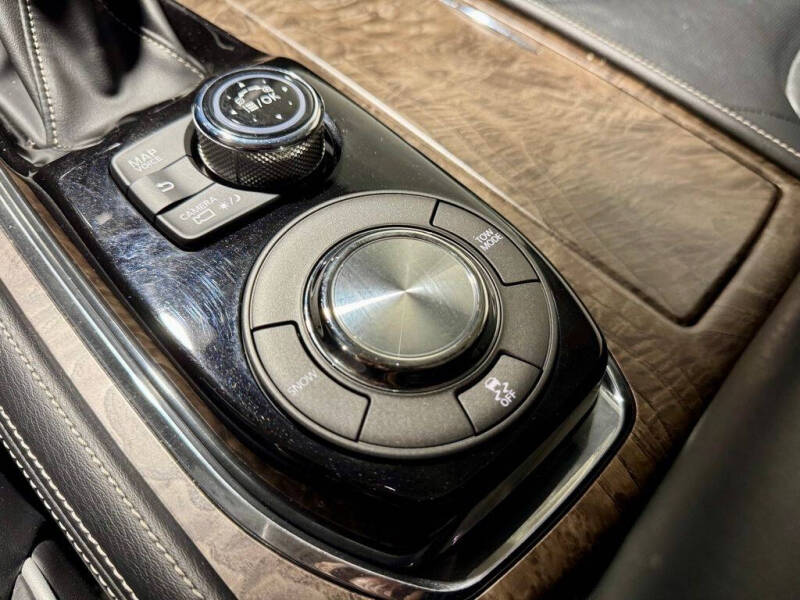 2021 Infiniti QX80 Premium Select