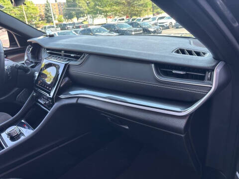 2022 Jeep Grand Cherokee Altitude