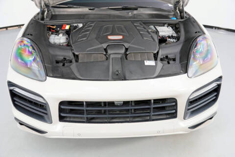 2021 Porsche Cayenne GTS