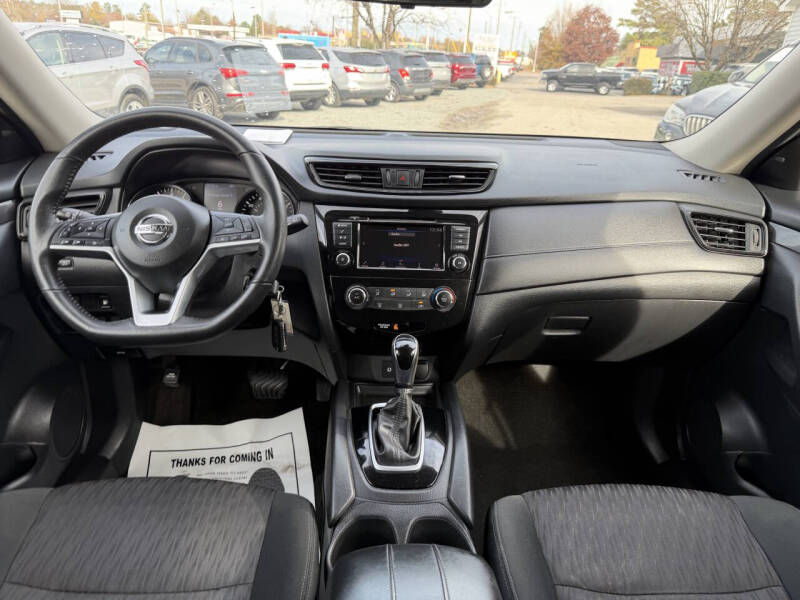2019 Nissan Rogue S