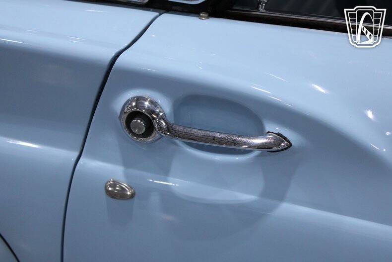 1957 Ford Thunderbird