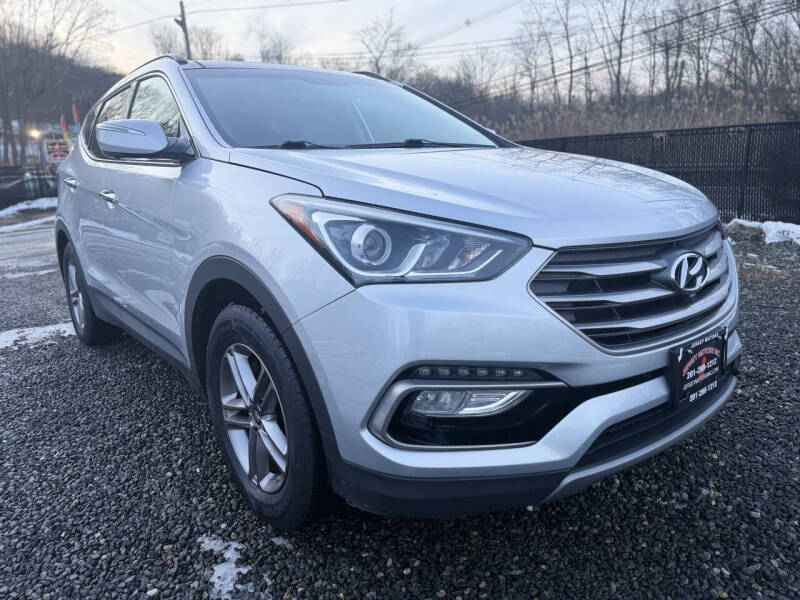 2017 Hyundai Santa Fe Sport's photo