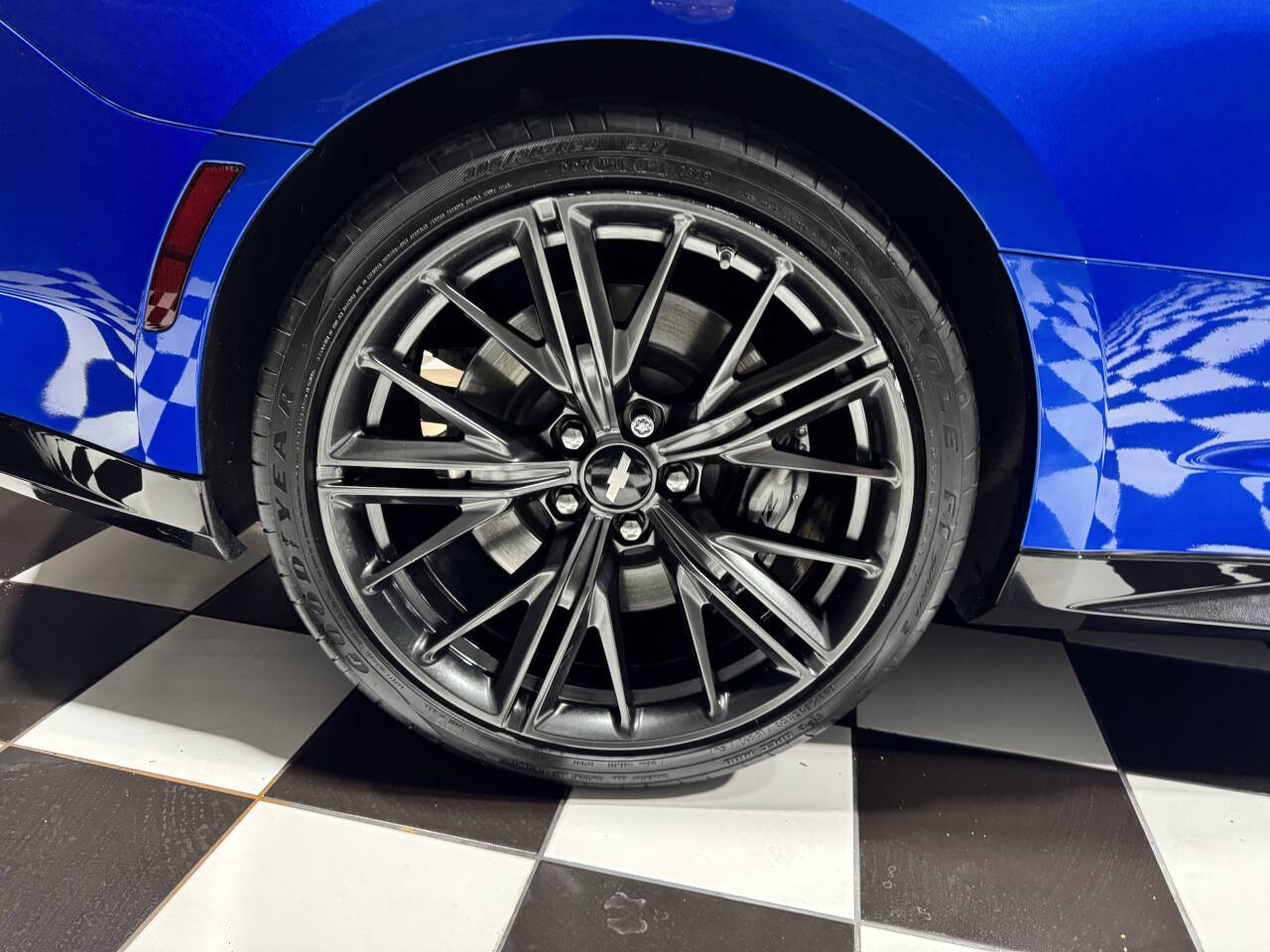 2018 Chevrolet Camaro 37