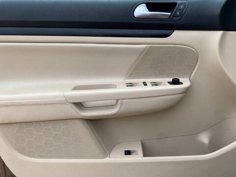 2012 Volkswagen Jetta SportWagen TDI