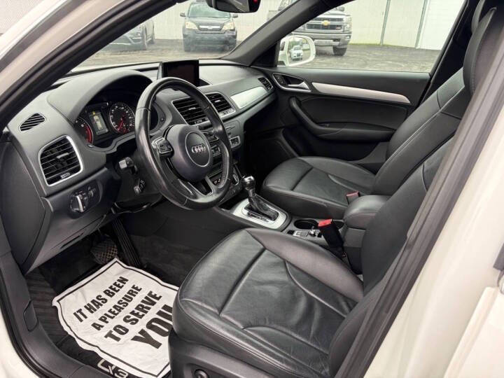 2017 Audi Q3 2.0T quattro Premium Plus
