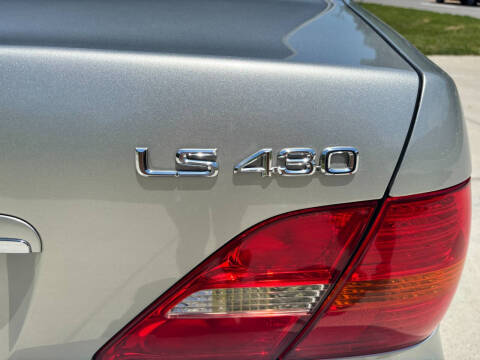 2003 Lexus LS 430