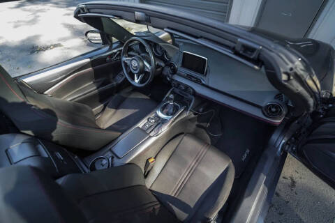 2016 Mazda MX-5 Miata Club