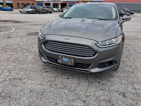 2014 Ford Fusion SE