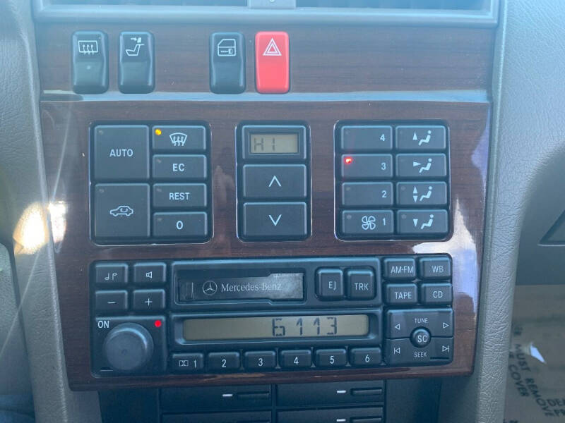 1995 Mercedes-Benz C-Class C 220