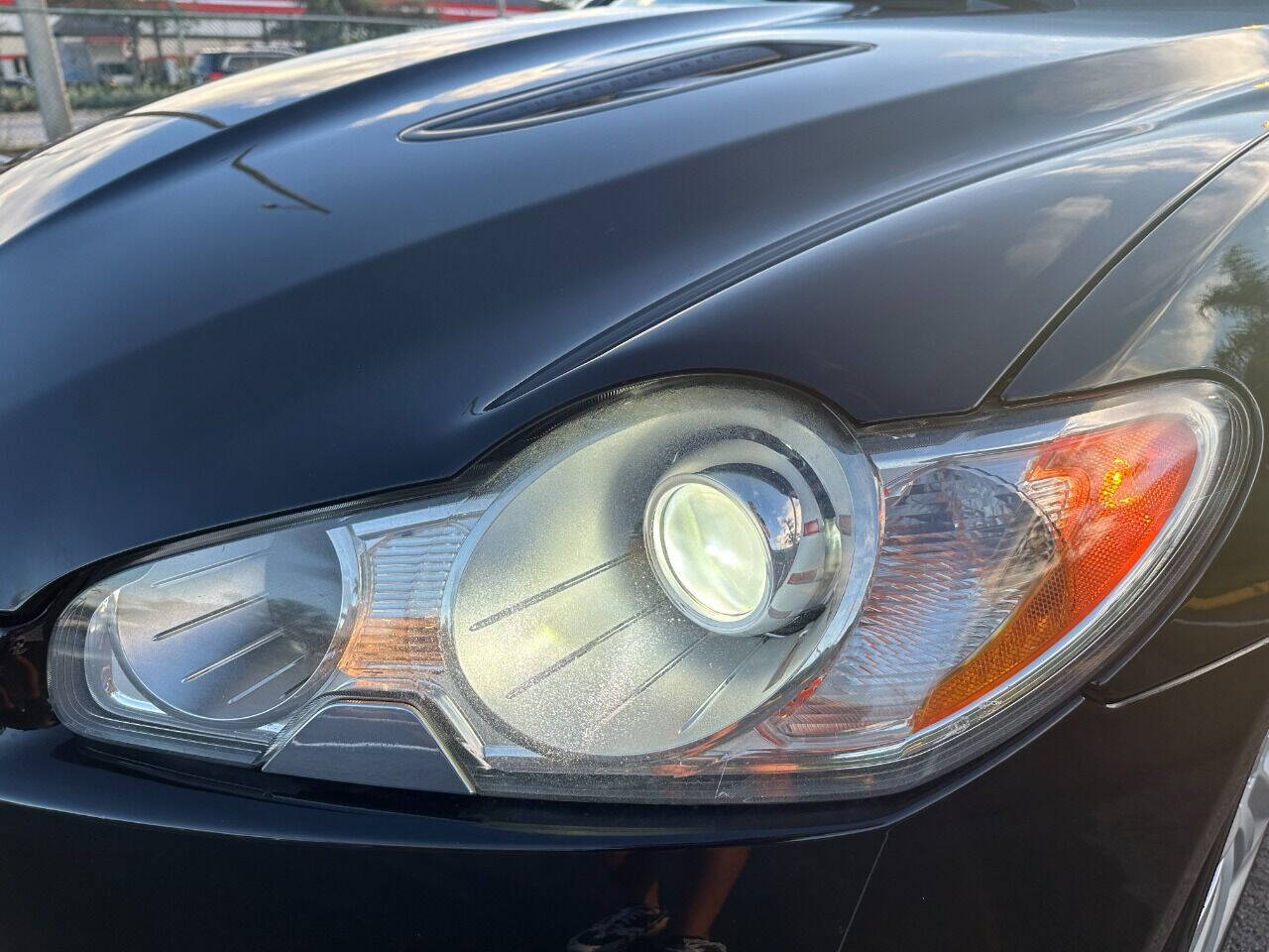 2011 Jaguar XF  - $13,900