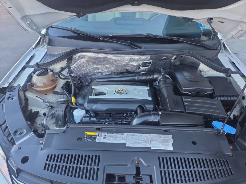 2014 Volkswagen Tiguan S 4Motion