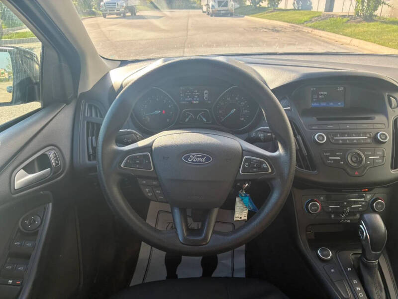 2017 Ford Focus SE