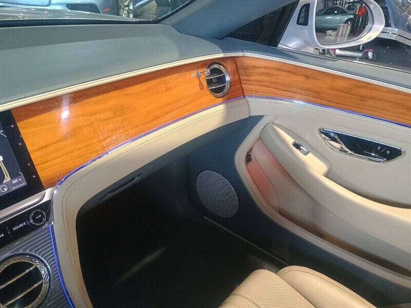 2020 Bentley Continental 43