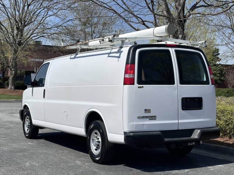 2016 Chevrolet Express 2500