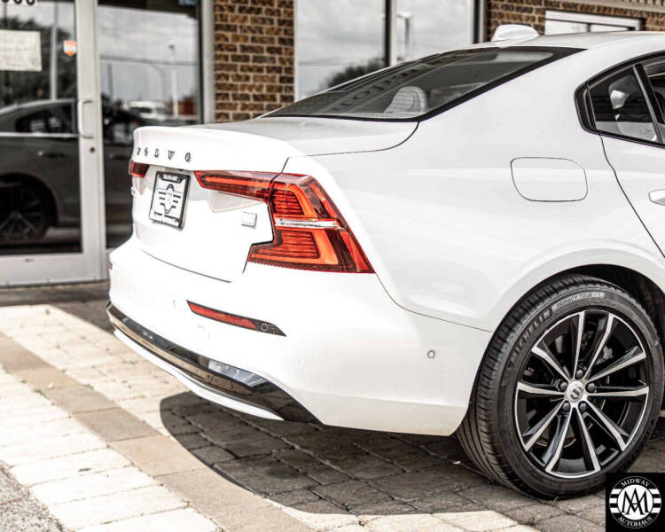 2023 Volvo S60 Recharge T8 Plus Dark Theme