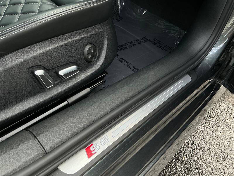 2018 Audi S6 4.0T quattro Premium Plus