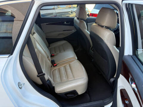 2017 Kia Sorento EX V6