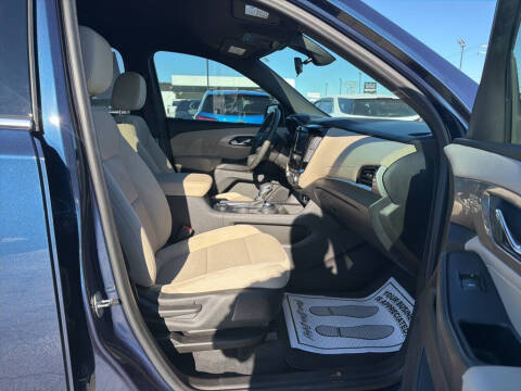 2022 Chevrolet Traverse LS
