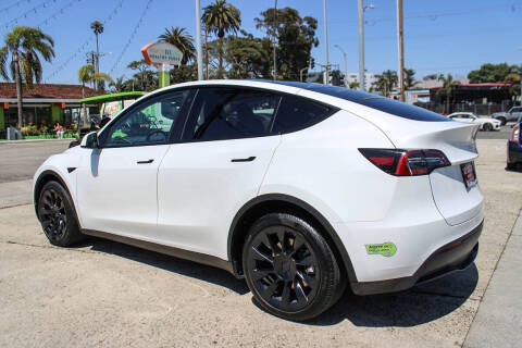 2023 Tesla Model Y Long Range