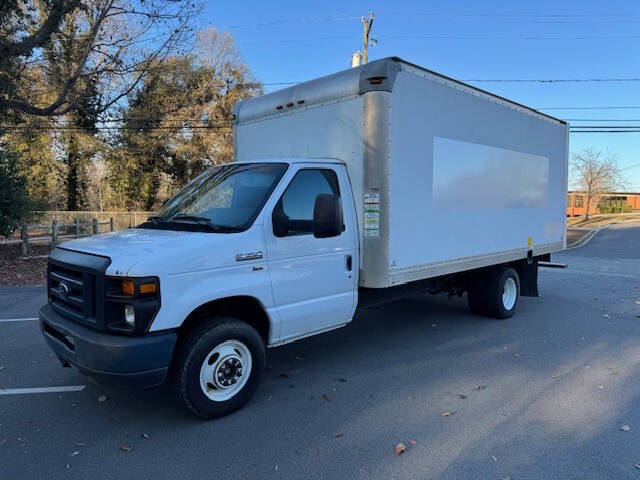 2016 Ford E-Series E-350 SD