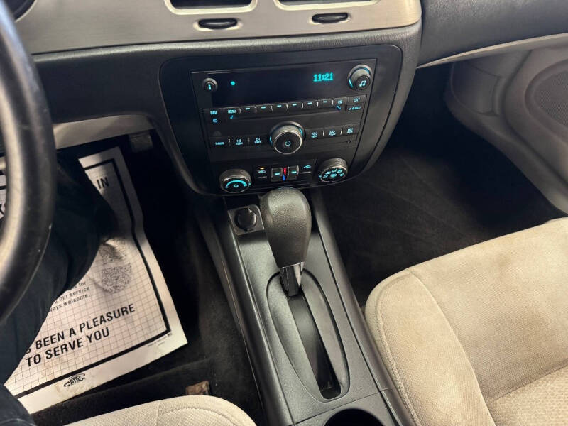 2007 Chevrolet Monte Carlo LT