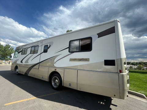 2005 Freightliner XCS Chassis