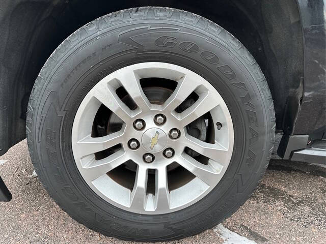 2017 Chevrolet Suburban LT