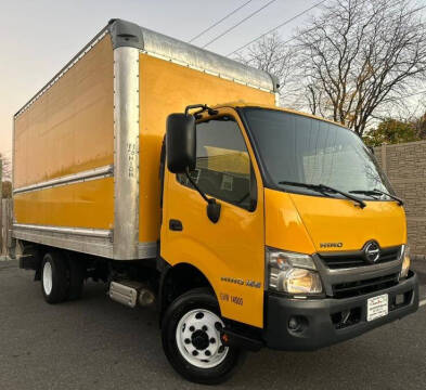 2018 Hino 155 for sale at Speedway Motors in Paterson NJ